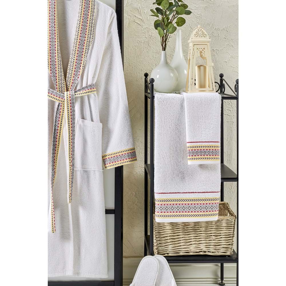 Ansaaj Jakarlı 4 Parça Bornoz Seti KREM L-XL BEDEN