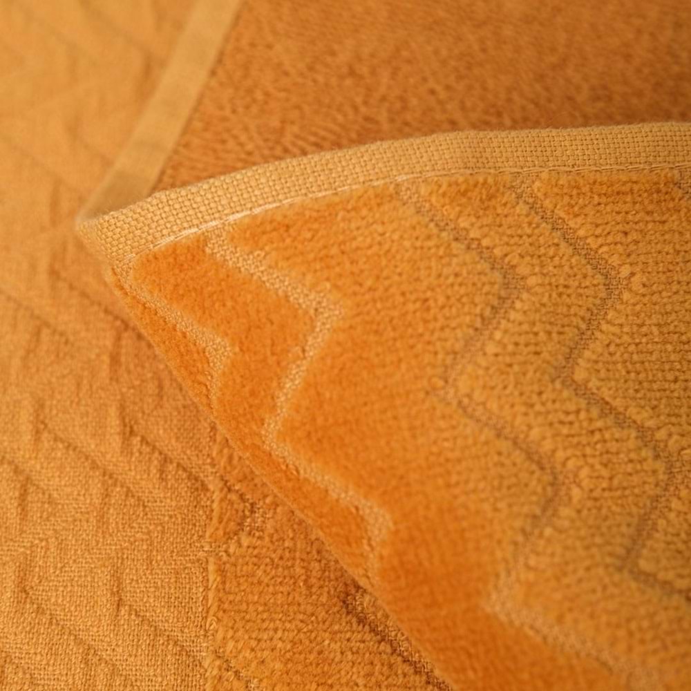 Ansaaj Kadife Jakarlı 4 Parça Bornoz Takımı HARDAL L-XL Beden