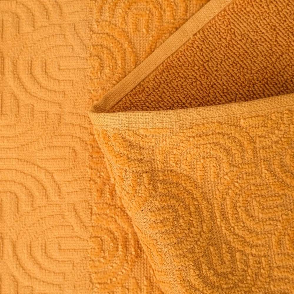 VevienHome Kadife Jakarlı 4 Parça Bornoz Takımı HARDAL L Beden