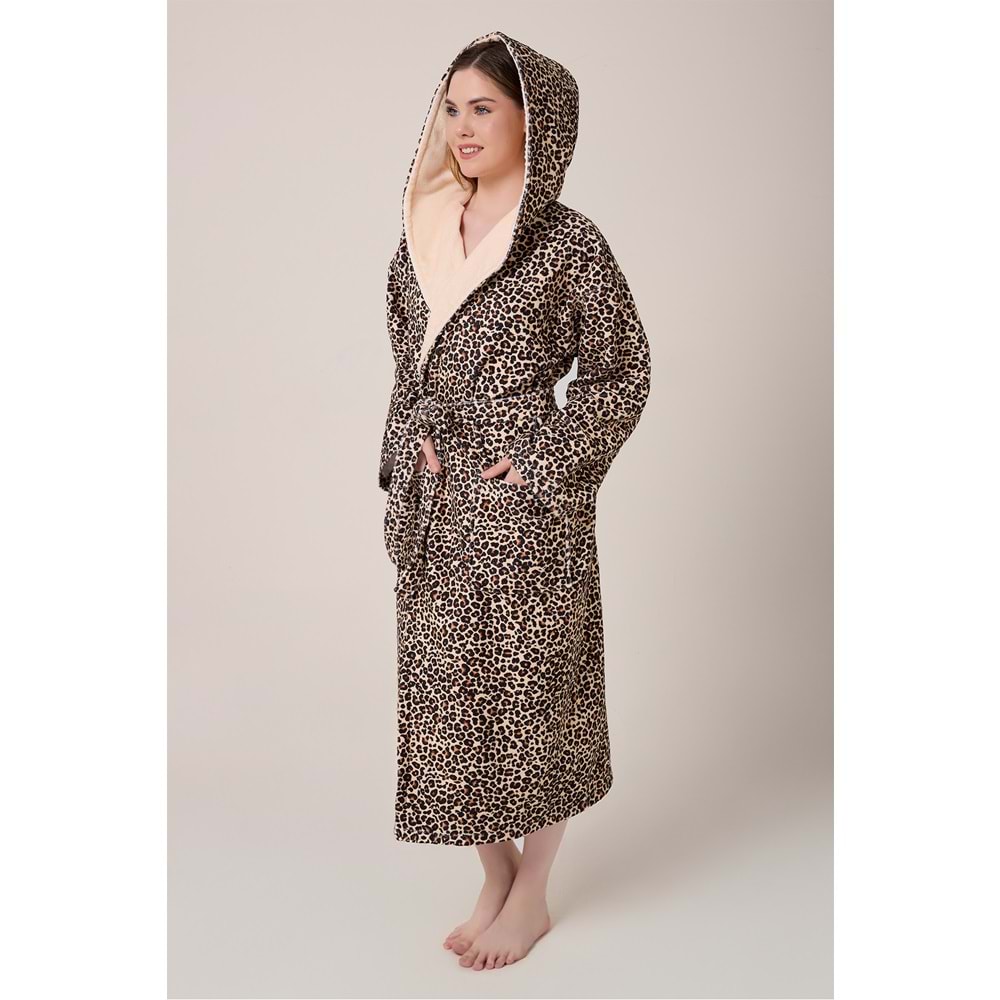 Leopar Desenli Dijital Baskılı Kapüşonlu Bornoz