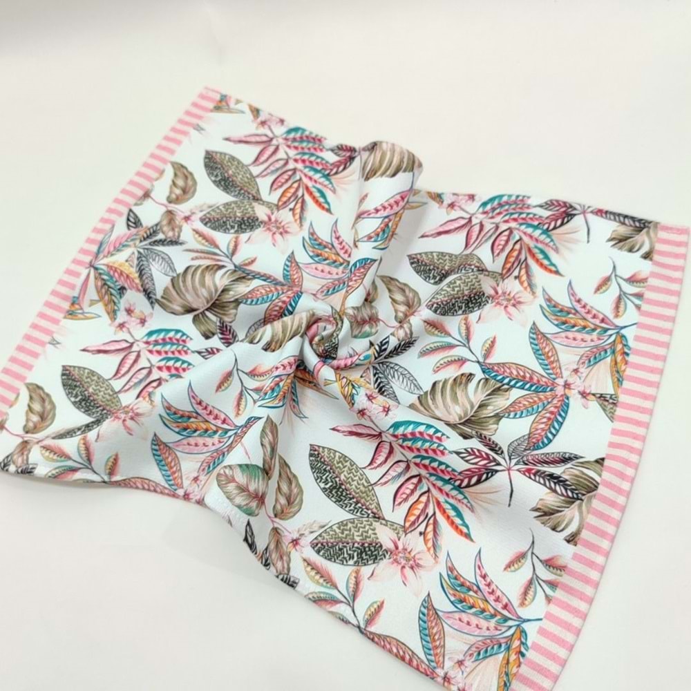 Fiore Desen Dekoratif Mutfak Havlusu 35x50 cm Kurulama Bezi (Paket içeriği: 1 Adet Mutfak Havlusu)